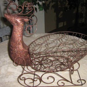 Vintage Red Metal Wire Reindeer Sleigh Christmas Decor